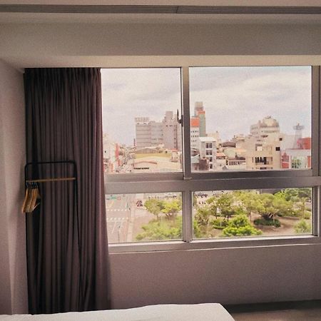 טאינאן D D Hotel מראה חיצוני תמונה